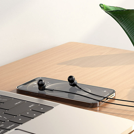Проводные наушники M82, La musique universal earphones, HOCO, вакуумные с микрофоном, черные