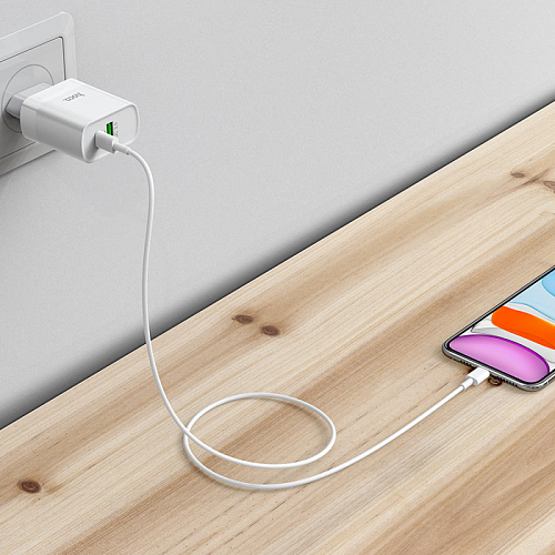 Сетевое зарядное устройство, 1 PD 20W + 1 USB 3.0 QC (C80A), HOCO, Type-C to Lightning, белый