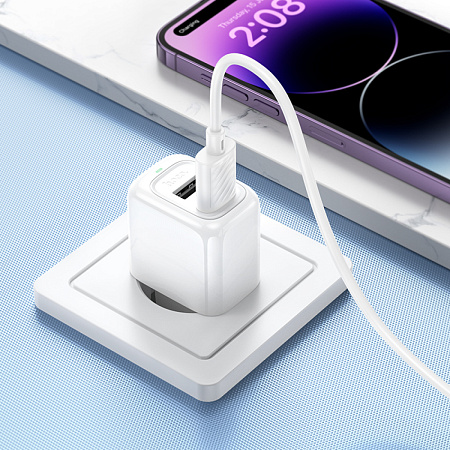 Сетевое зарядное устройство, 2 USB 2.4A (CS51A), HOCO, белый