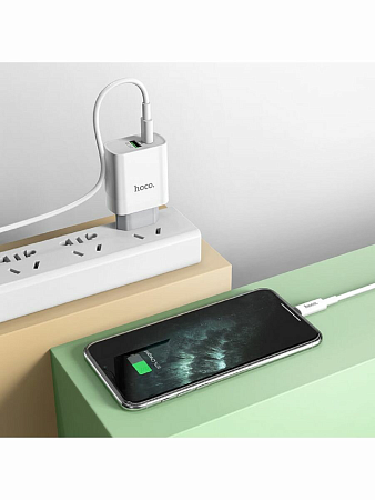 Сетевое зарядное устройство, 1 PD 20W + 1 USB 3.0 QC (C80A), HOCO, Type-C to Lightning, белый