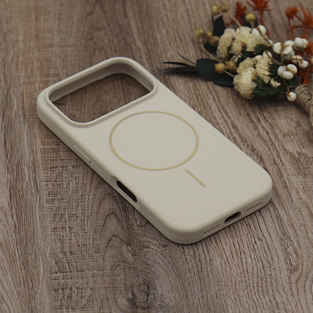 Чехол-накладка для iPhone 17 Pro, Silicon Case, магнитный (MagSafe), без лого, X-CASE, бежевый