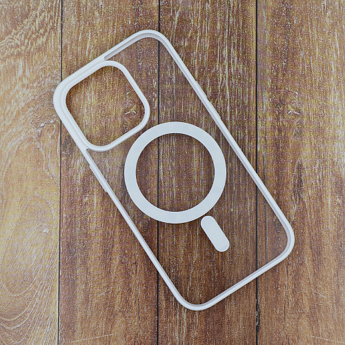 Чехол силиконовый для iPhone 16 Pro, Магнитный (MagSafe), X-CASE, белый