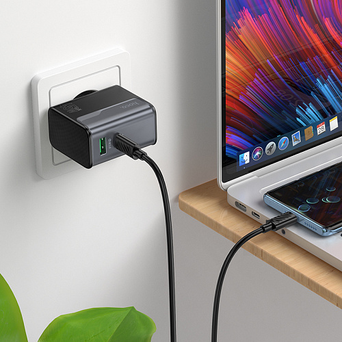 Сетевое зарядное устройство, 1 PD 45W + 1 USB 3.0 QC (CS74A), HOCO, Type-C to Type-C, черный
