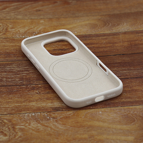 Чехол-накладка для iPhone 16 Pro, Silicon Case, магнитный (MagSafe), без лого, X-CASE, белый