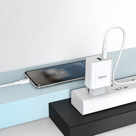 Сетевое зарядное устройство, 1 PD 20W + 1 USB 3.0 QC (C80A), HOCO, Type-C to Type-C, белый