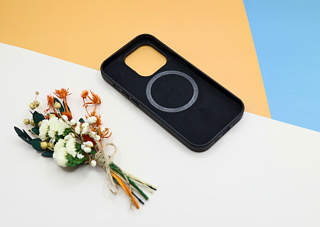 Чехол-накладка для iPhone 14 Pro, экокожа, магнитный (MagSafe), черный