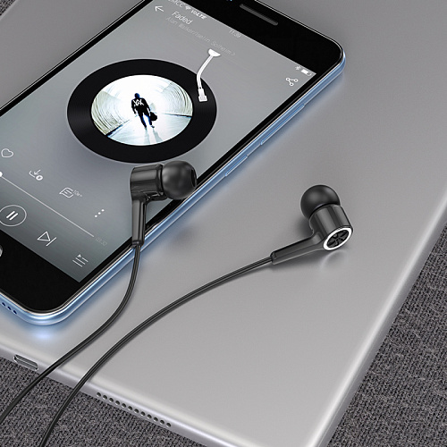 Проводные наушники M104, HOCO, Gamble universal earphones, вакуумные с микрофоном, черные