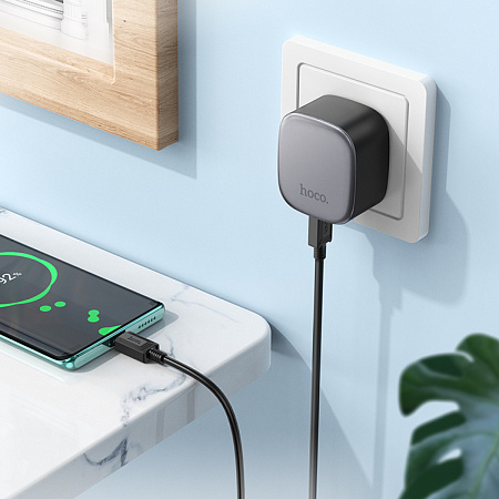 Сетевое зарядное устройство, 1 PD 20W + 1 USB 3.0 QC (CS32A), HOCO, черный