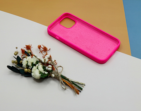 Чехол-накладка для iPhone 14, Silicon Case, без лого, ярко-розовый