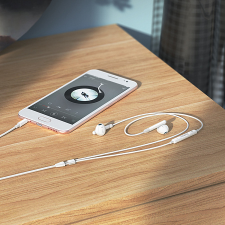Проводные наушники M93, Wire control earphones with microphone, HOCO, белые