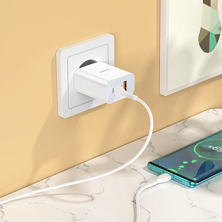 Сетевое зарядное устройство, 1 PD 20W + 1 USB 3.0 QC (C97A), HOCO, Type-C to Type-C, белый