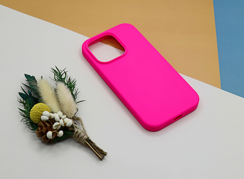 Чехол-накладка для iPhone 14 Pro, Silicon Case, без лого, ярко-розовый