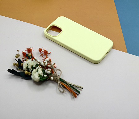 Чехол - накладка для iPhone 13, Silicon Case, без лого, желтый